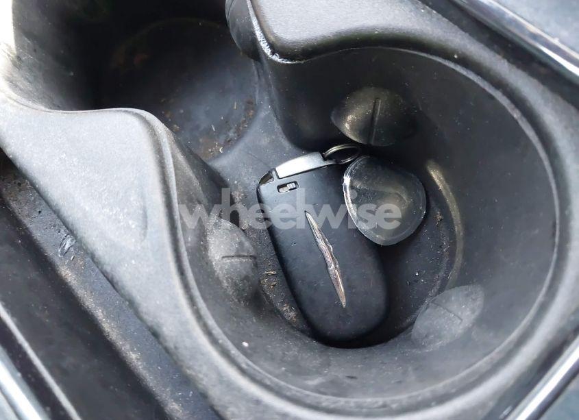 Photo 11 of 2015 Chrysler 200 S (VIN 1C3CCCBB6FN626222)