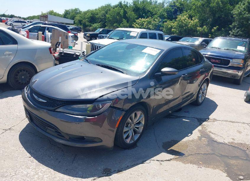 Photo 2 of 2015 Chrysler 200 S (VIN 1C3CCCBB6FN721931)