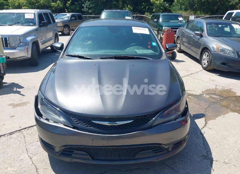 Photo 6 of 2015 Chrysler 200 S (VIN 1C3CCCBB6FN721931)