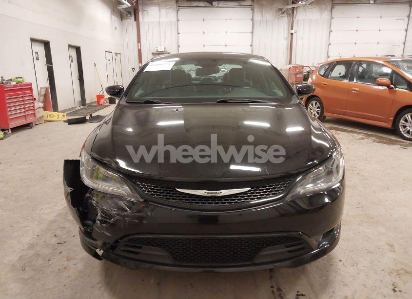 Photo 11 of 2015 Chrysler 200 S (VIN 1C3CCCBB6FN750636)