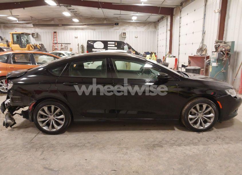 Photo 12 of 2015 Chrysler 200 S (VIN 1C3CCCBB6FN750636)
