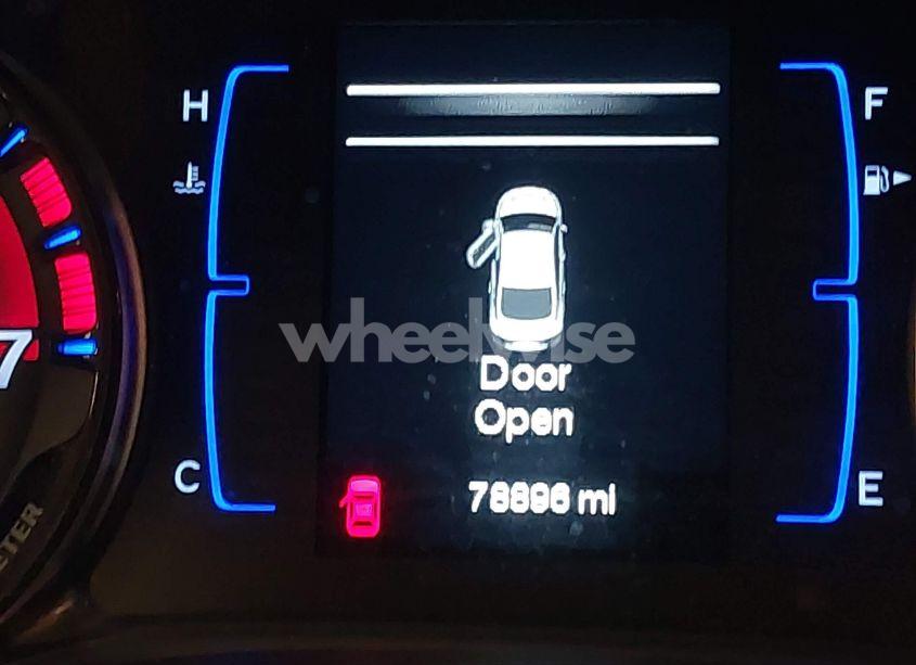 Photo 14 of 2015 Chrysler 200 S (VIN 1C3CCCBB6FN750636)