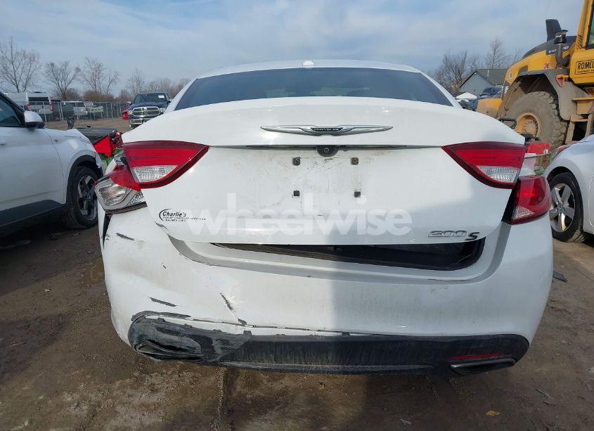 Photo 16 of 2016 Chrysler 200 S (VIN 1C3CCCBB6GN141810)
