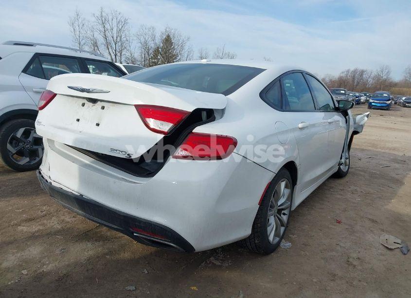 Photo 4 of 2016 Chrysler 200 S (VIN 1C3CCCBB6GN141810)