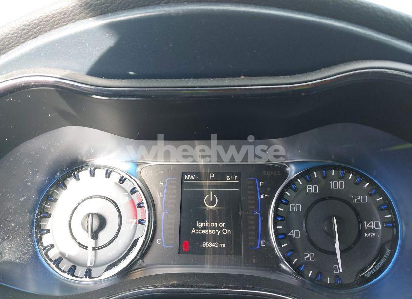 Photo 7 of 2016 Chrysler 200 S (VIN 1C3CCCBB6GN141810)