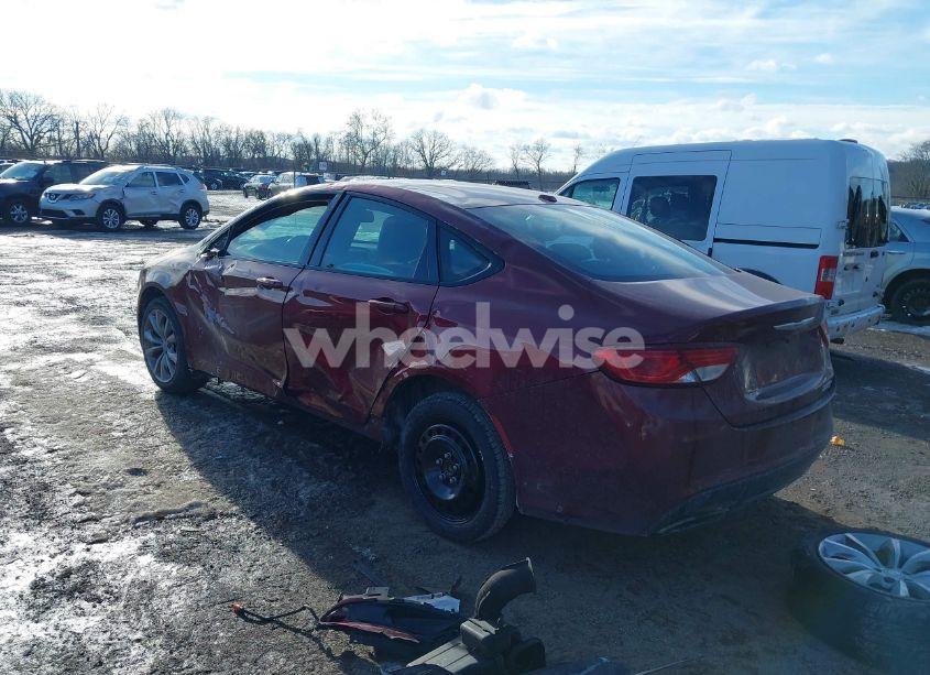 Photo 3 of 2015 Chrysler 200 S (VIN 1C3CCCBB7FN526842)