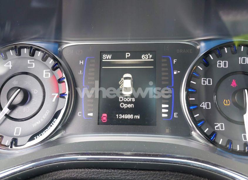 Photo 12 of 2015 Chrysler 200 S (VIN 1C3CCCBB7FN531636)