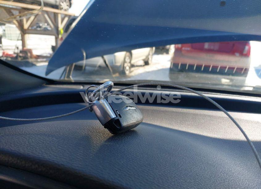 Photo 11 of 2015 Chrysler 200 S (VIN 1C3CCCBB7FN573949)