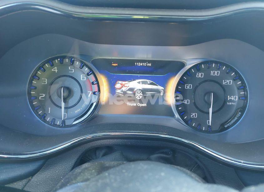 Photo 7 of 2015 Chrysler 200 S (VIN 1C3CCCBB7FN573949)