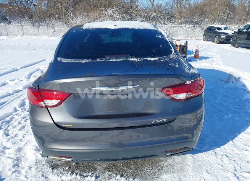 Photo 17 of 2015 Chrysler 200 S (VIN 1C3CCCBB7FN590122)