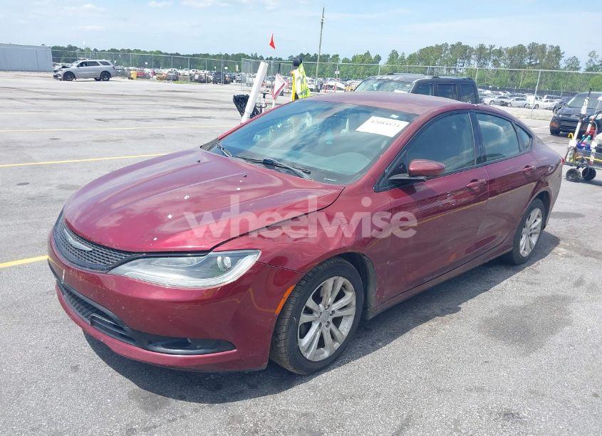 Photo 2 of 2015 Chrysler 200 S (VIN 1C3CCCBB7FN613219)