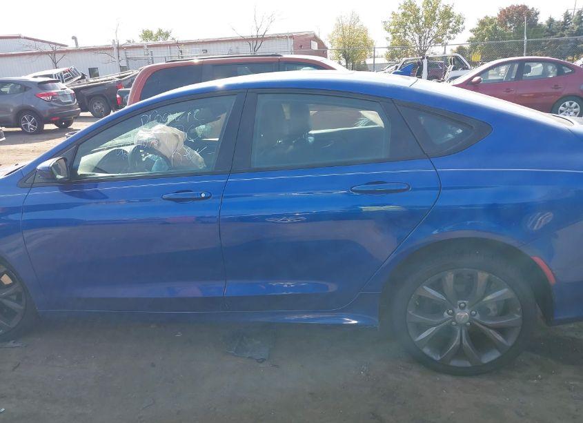 Photo 13 of 2015 Chrysler 200 S (VIN 1C3CCCBB7FN626066)