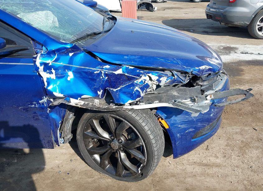 Photo 6 of 2015 Chrysler 200 S (VIN 1C3CCCBB7FN626066)