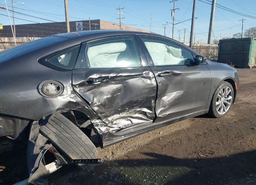 Photo 17 of 2015 Chrysler 200 S (VIN 1C3CCCBB7FN676241)