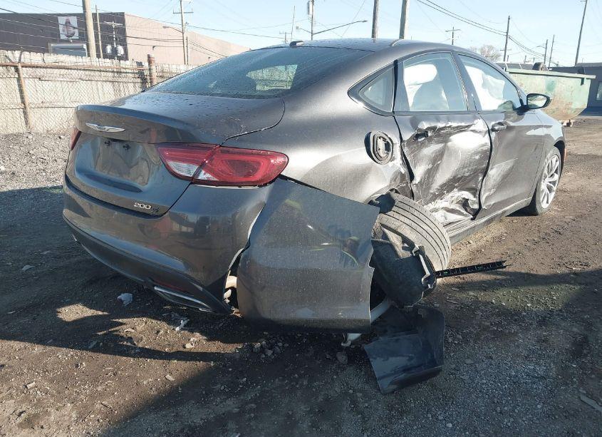 Photo 18 of 2015 Chrysler 200 S (VIN 1C3CCCBB7FN676241)