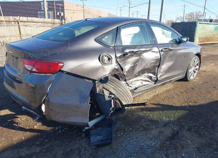 Photo 4 of 2015 Chrysler 200 S (VIN 1C3CCCBB7FN676241)