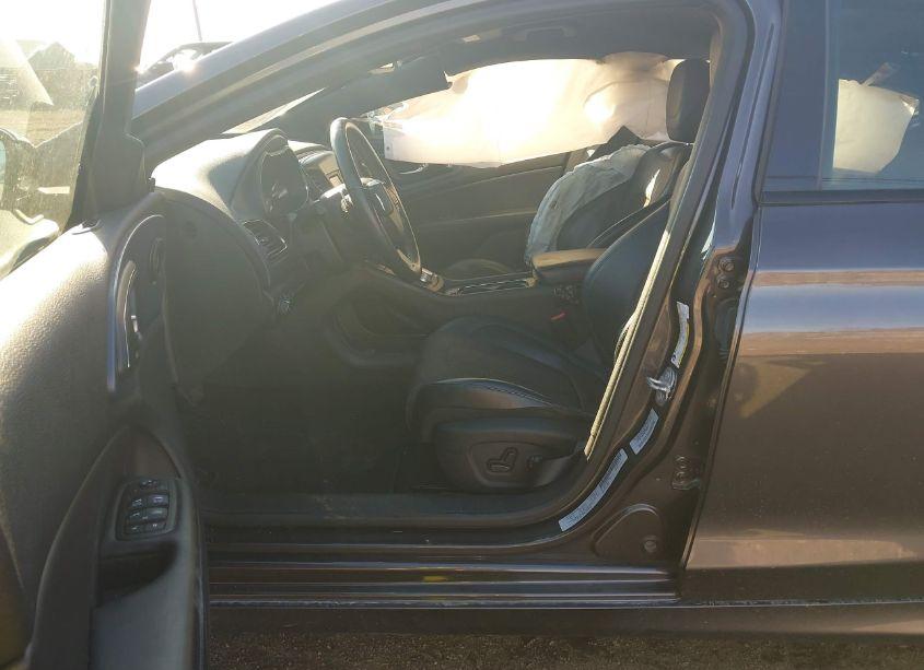 Photo 5 of 2015 Chrysler 200 S (VIN 1C3CCCBB7FN676241)