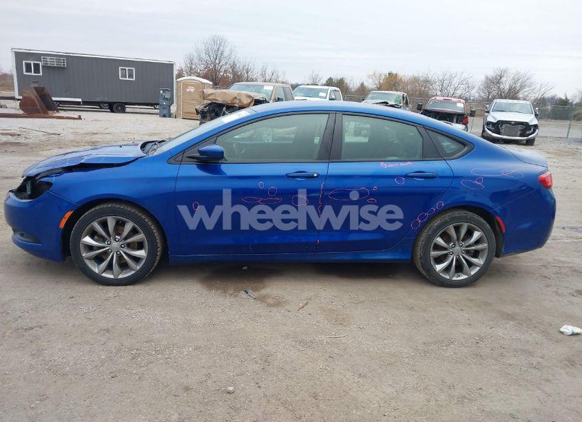 Photo 15 of 2016 Chrysler 200 S (VIN 1C3CCCBB7GN156140)