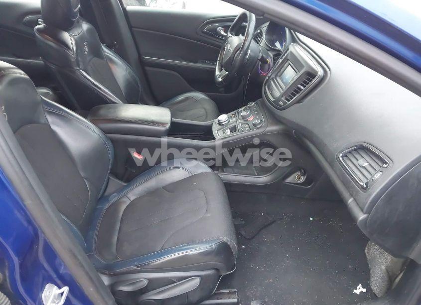 Photo 5 of 2016 Chrysler 200 S (VIN 1C3CCCBB7GN156140)