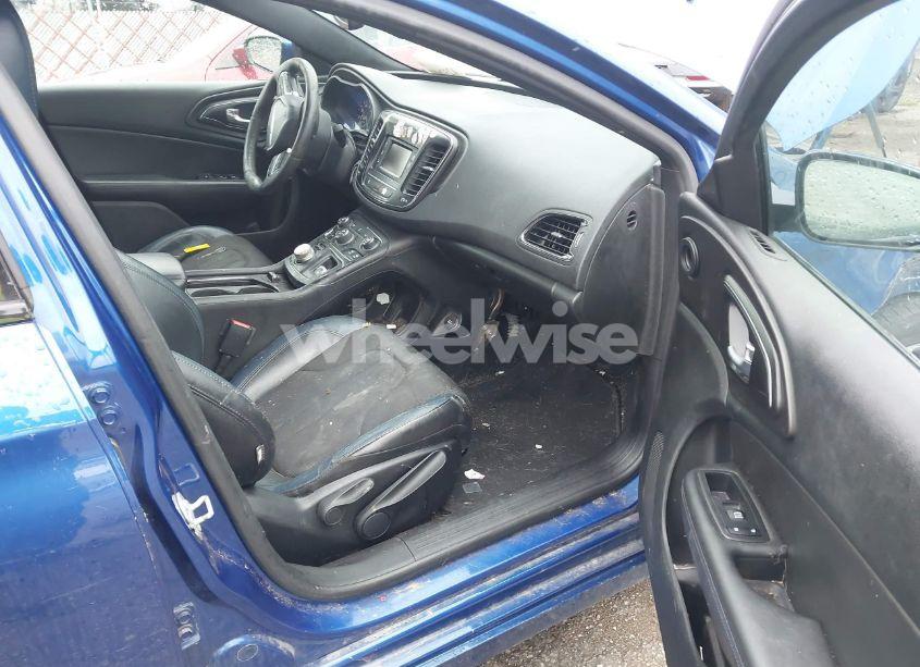 Photo 5 of 2016 Chrysler 200 S (VIN 1C3CCCBB7GN173357)