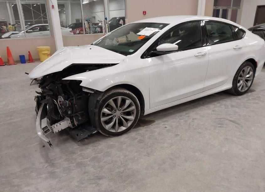 Photo 2 of 2016 Chrysler 200 S (VIN 1C3CCCBB7GN173651)