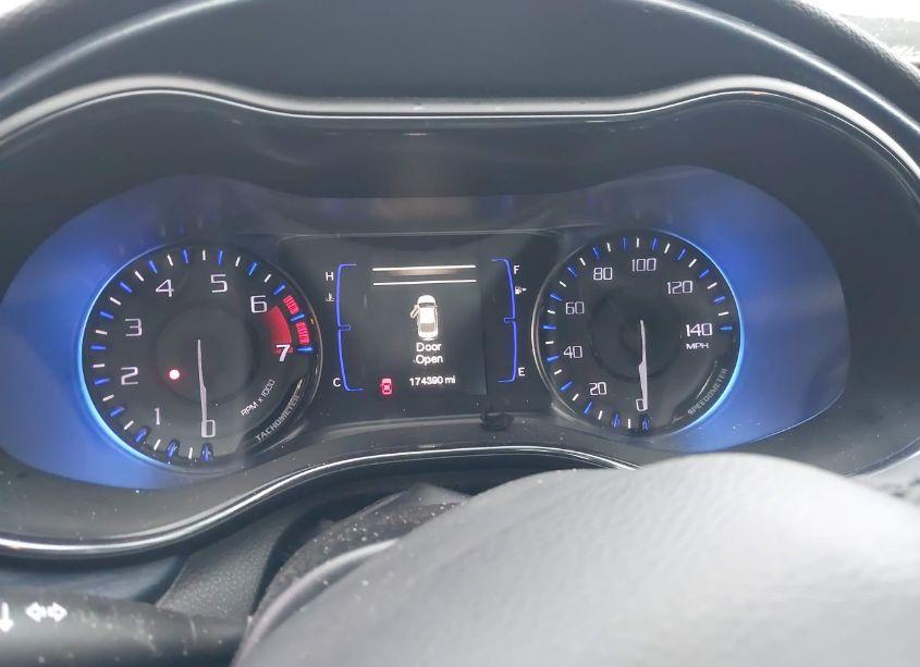 Photo 7 of 2015 Chrysler 200 S (VIN 1C3CCCBB8FN681853)