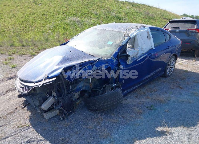 Photo 2 of 2015 Chrysler 200 S (VIN 1C3CCCBB8FN716780)