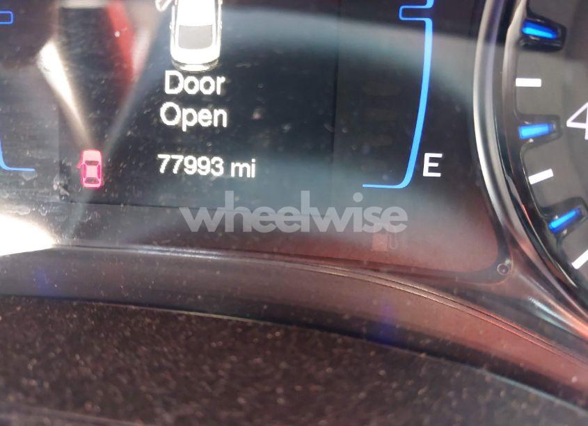 Photo 15 of 2016 Chrysler 200 S (VIN 1C3CCCBB8GN139234)
