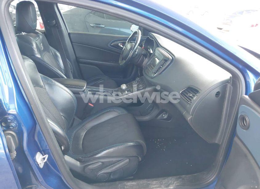 Photo 5 of 2015 Chrysler 200 S (VIN 1C3CCCBB9FN507905)