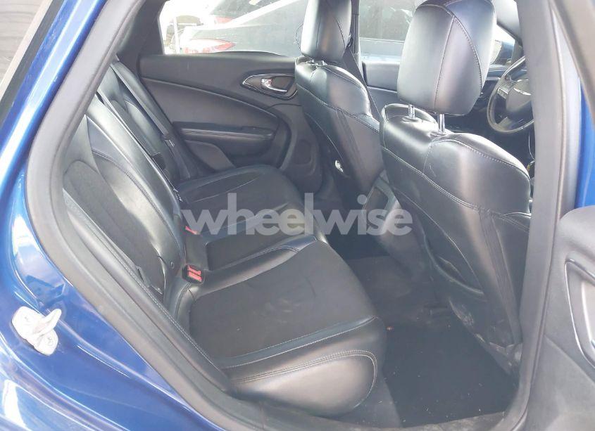 Photo 8 of 2015 Chrysler 200 S (VIN 1C3CCCBB9FN507905)