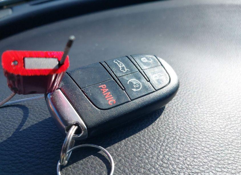 Photo 11 of 2015 Chrysler 200 S (VIN 1C3CCCBB9FN566341)