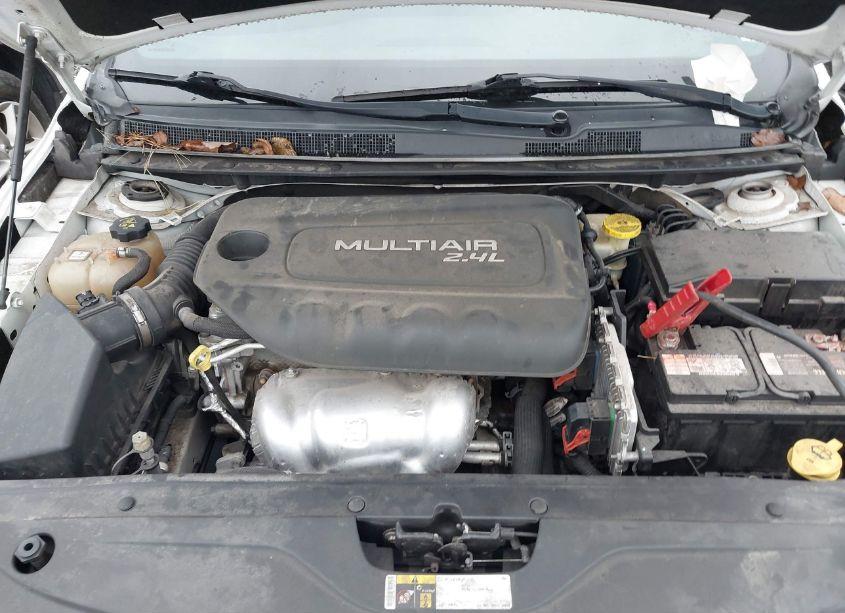 Photo 10 of 2015 Chrysler 200 S (VIN 1C3CCCBB9FN665516)