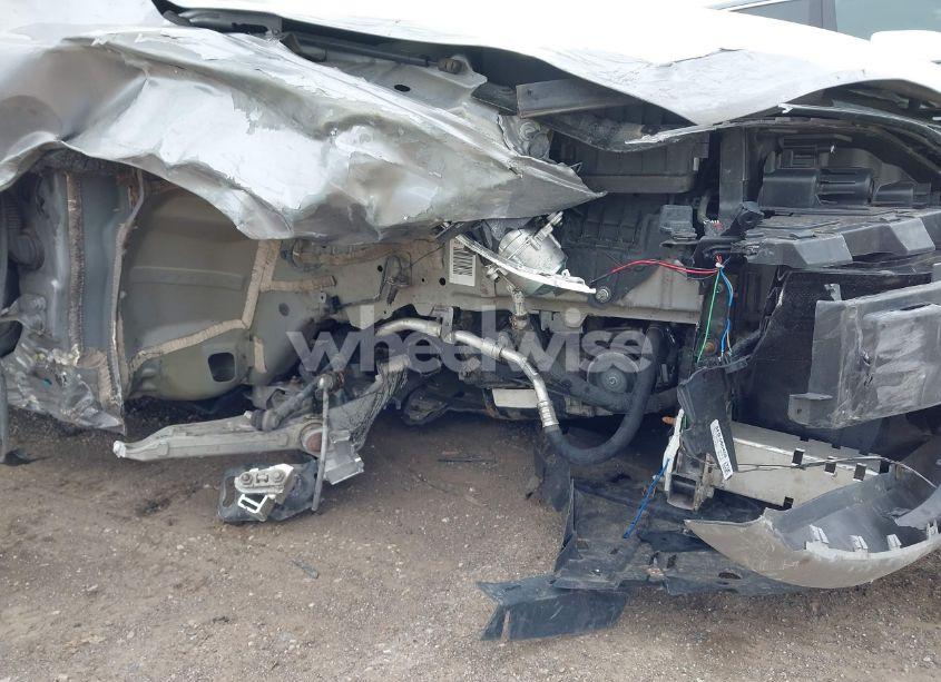 Photo 6 of 2015 Chrysler 200 S (VIN 1C3CCCBB9FN702905)