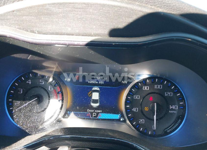 Photo 7 of 2016 Chrysler 200 S (VIN 1C3CCCBB9GN112365)