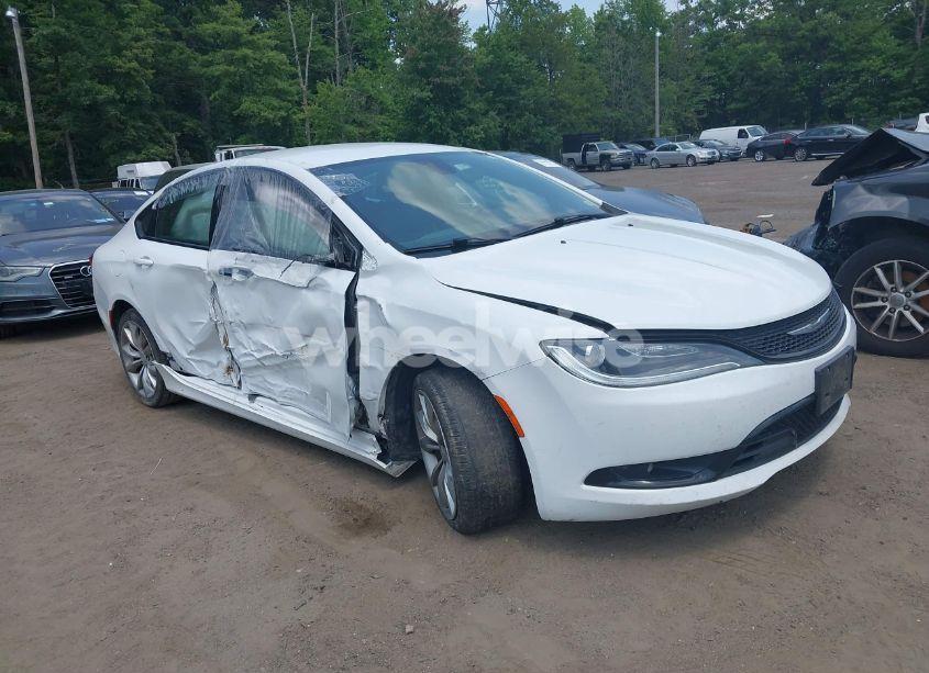 2016 Chrysler 200 S (VIN 1C3CCCBB9GN138870) main photo