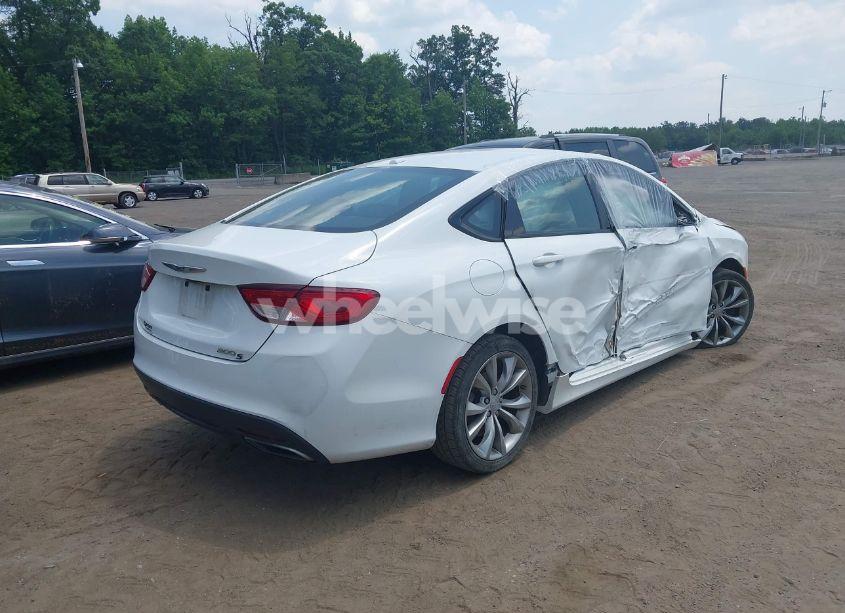 Photo 4 of 2016 Chrysler 200 S (VIN 1C3CCCBB9GN138870)