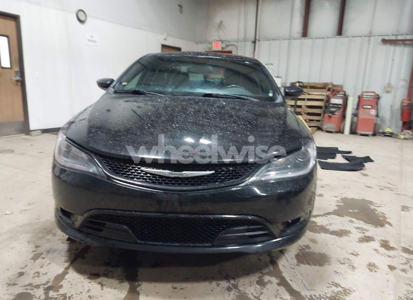 Photo 12 of 2015 Chrysler 200 S (VIN 1C3CCCBBXFN531792)
