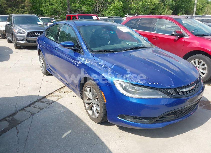 2015 Chrysler 200 S (VIN 1C3CCCBBXFN554862) main photo