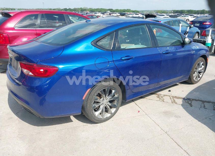 Photo 4 of 2015 Chrysler 200 S (VIN 1C3CCCBBXFN554862)