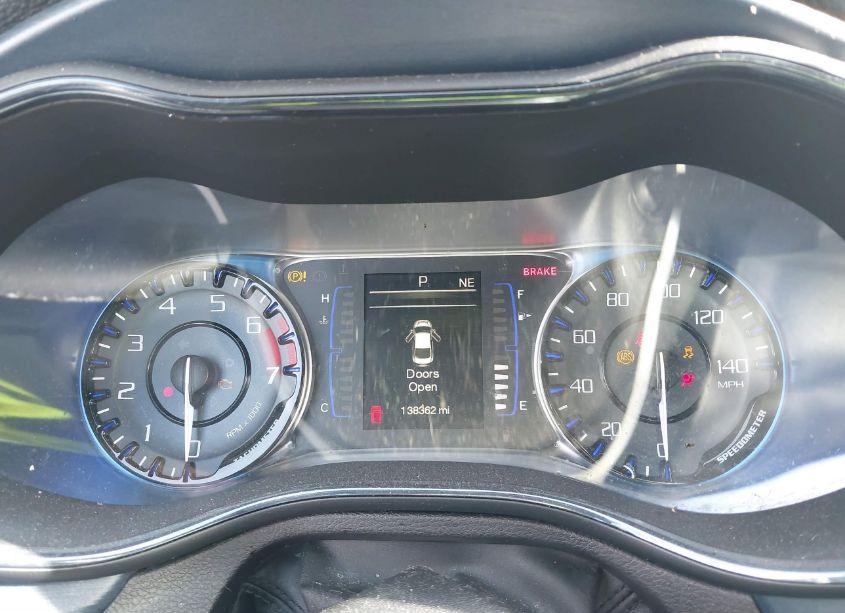 Photo 7 of 2015 Chrysler 200 S (VIN 1C3CCCBBXFN566364)