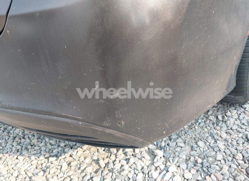 Photo 12 of 2015 Chrysler 200 S (VIN 1C3CCCBBXFN619371)