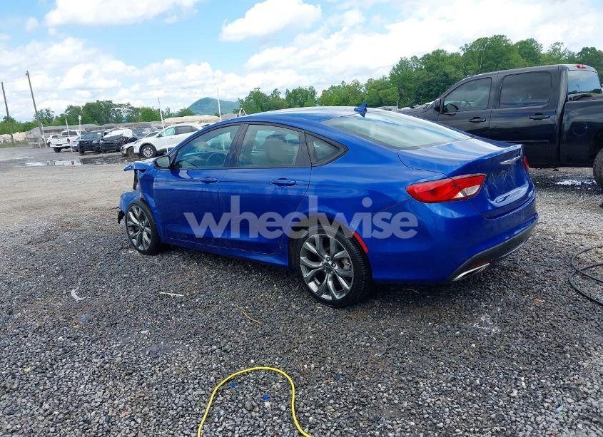 Photo 3 of 2015 Chrysler 200 S (VIN 1C3CCCBG0FN615972)