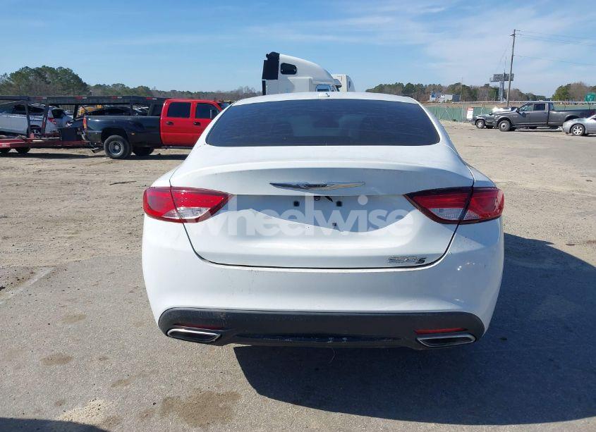 Photo 15 of 2015 Chrysler 200 S (VIN 1C3CCCBG1FN517453)