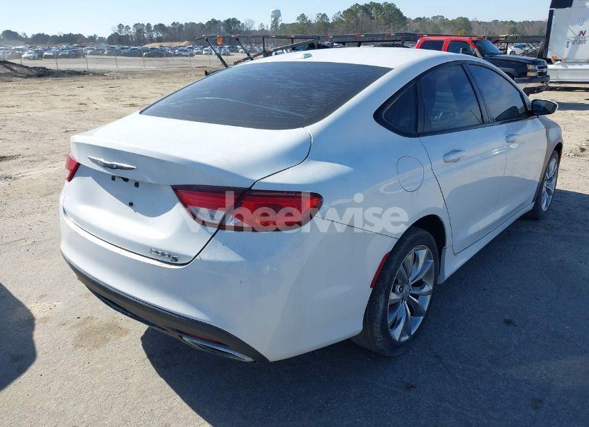 Photo 4 of 2015 Chrysler 200 S (VIN 1C3CCCBG1FN517453)