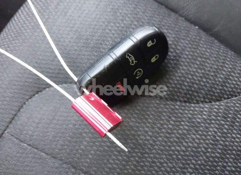 Photo 11 of 2015 Chrysler 200 S (VIN 1C3CCCBG1FN518974)