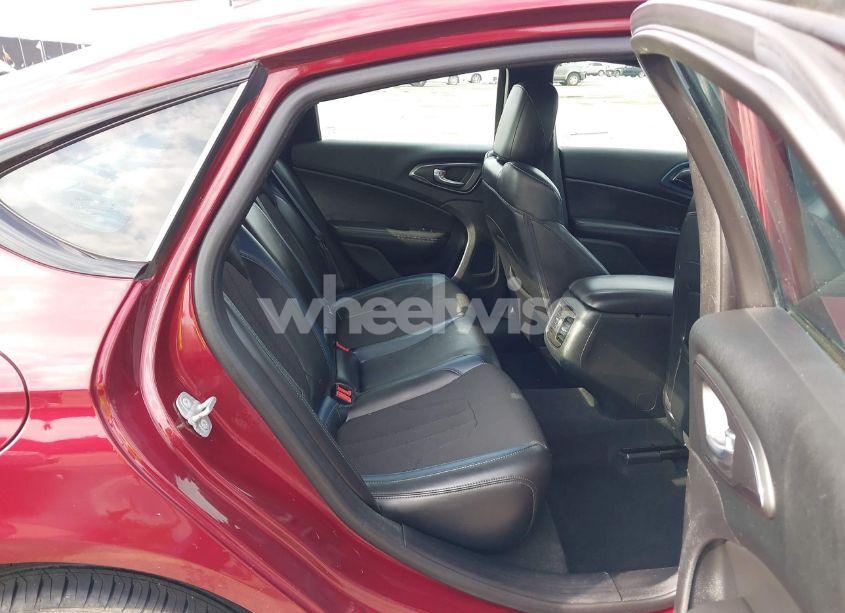 Photo 8 of 2015 Chrysler 200 S (VIN 1C3CCCBG1FN518974)