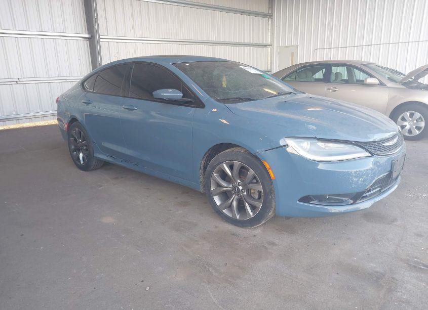 2015 Chrysler 200 S (VIN 1C3CCCBG1FN608917) main photo
