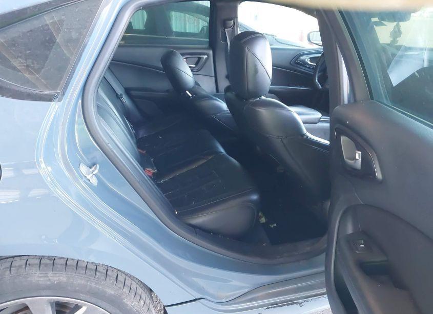 Photo 8 of 2015 Chrysler 200 S (VIN 1C3CCCBG1FN608917)