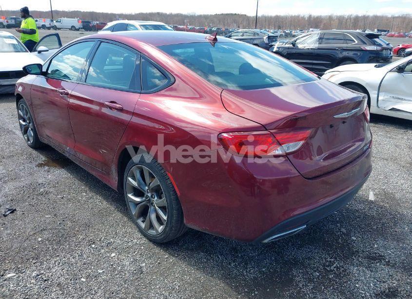 Photo 3 of 2015 Chrysler 200 S (VIN 1C3CCCBG2FN638802)