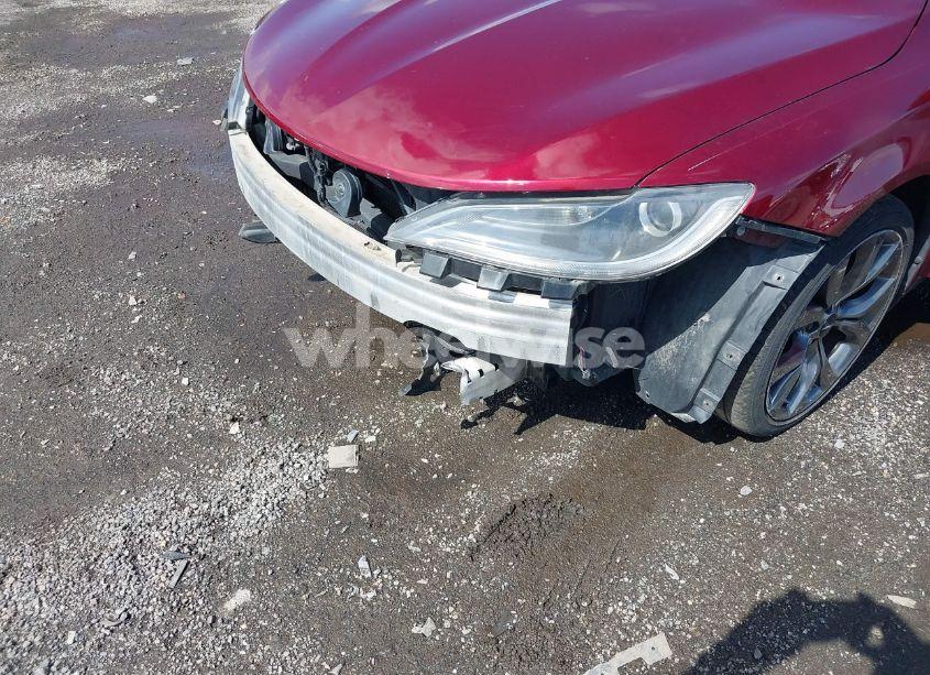 Photo 6 of 2015 Chrysler 200 S (VIN 1C3CCCBG2FN638802)